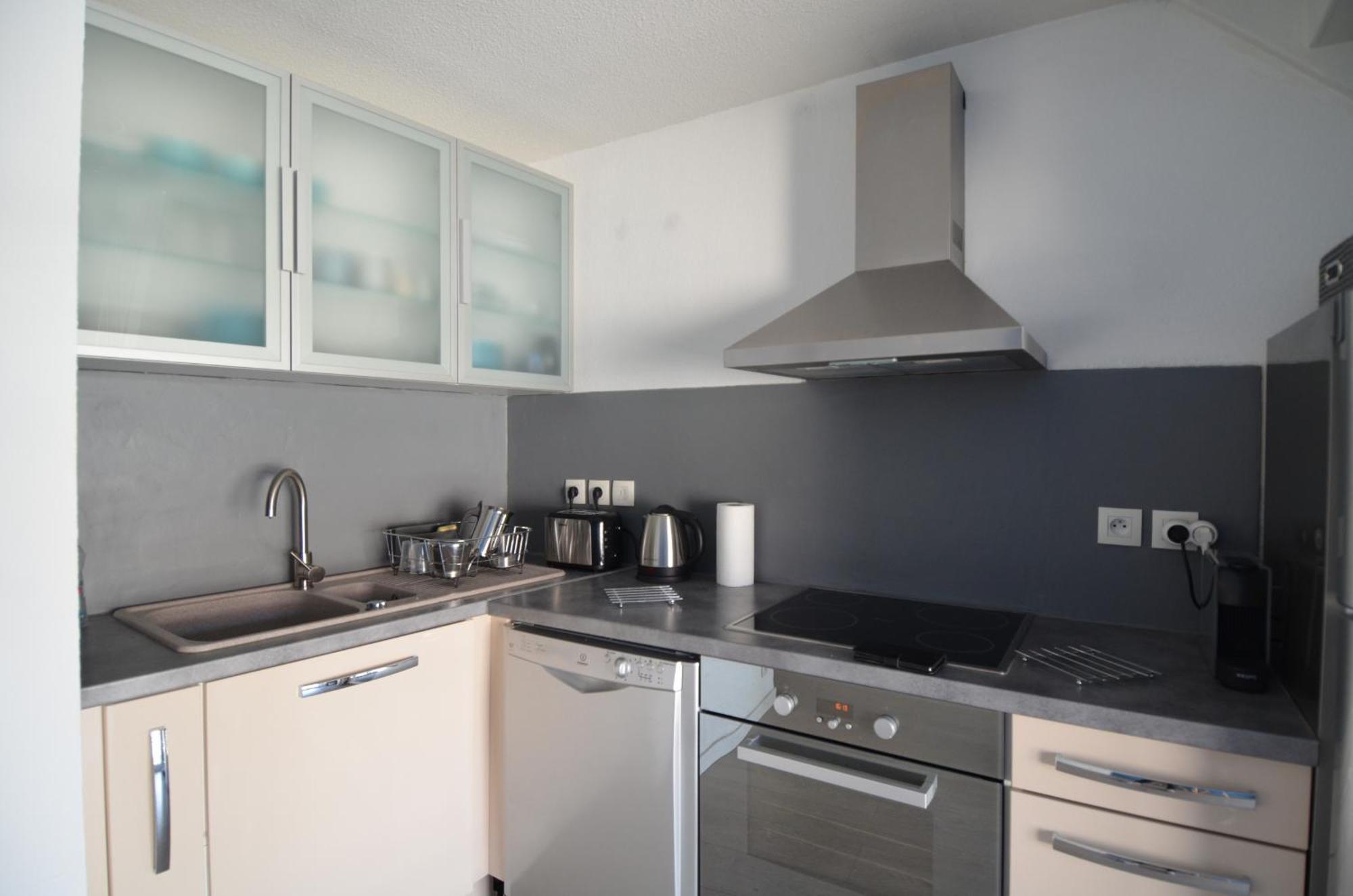 Tobias - Appartement Duplex 4 Personnes Quartier Riquier Nice Buitenkant foto